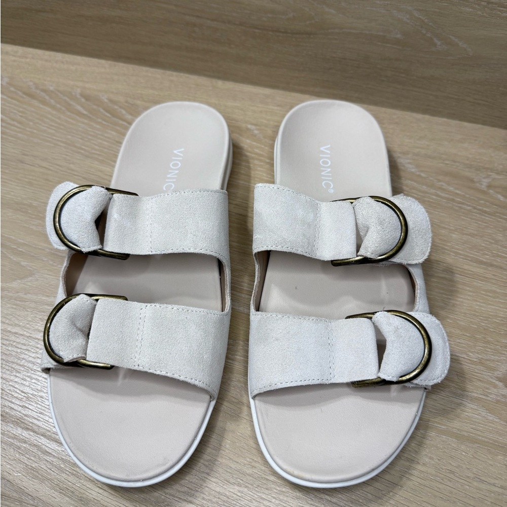Vionic Women's Sandals Slides Cream Suede 9 Wide